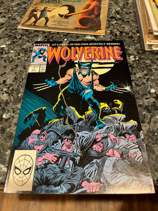 WOLVERINE #1 1ST PATCH APPEARANCE HIGH GRADE SEE THE PICS