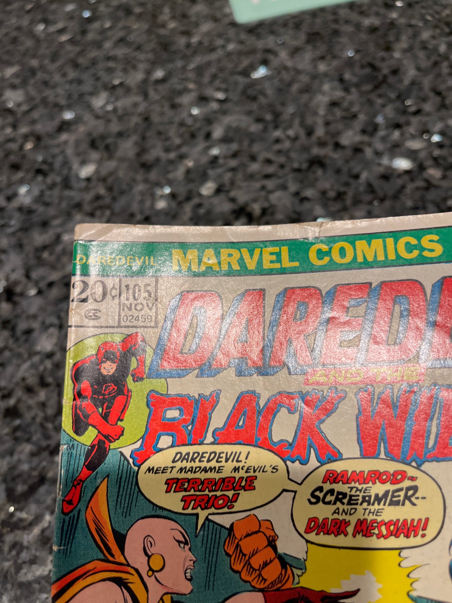 DAREDEVIL #105 1ST COVER APPEARANCE AND ORIGIN MOONDRAGON KEY!!