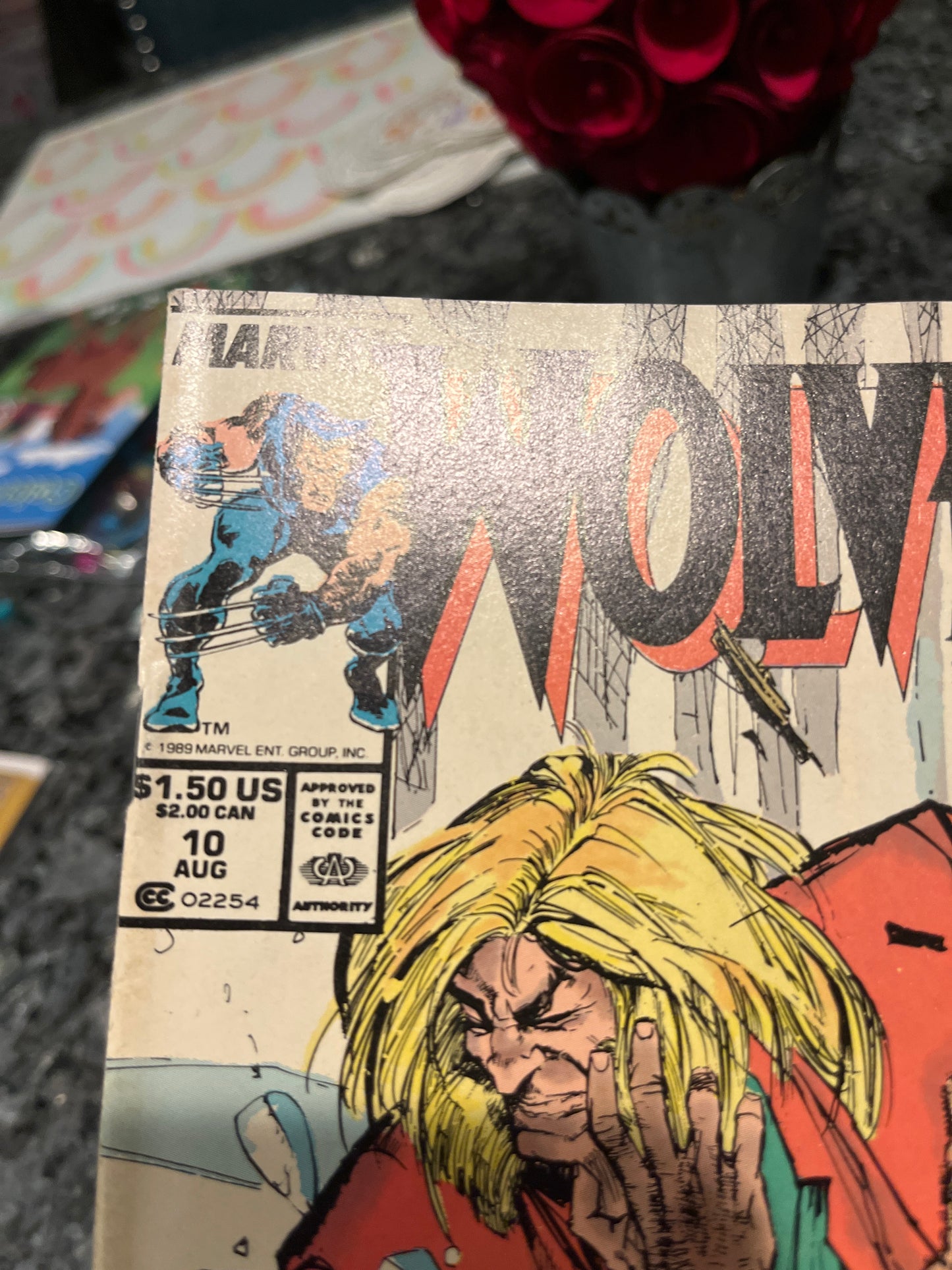 KEY WOLVERINE #10 NEWSSTAND VARIANT NICE SHAPE