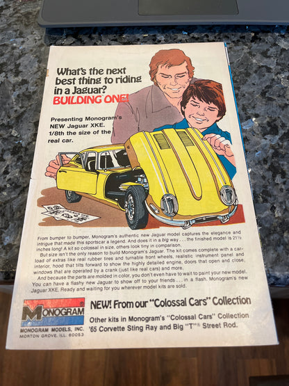 SHAZAM! #28 KEY 1ST BLACK ADAM FINE-FINE+ CONDITION