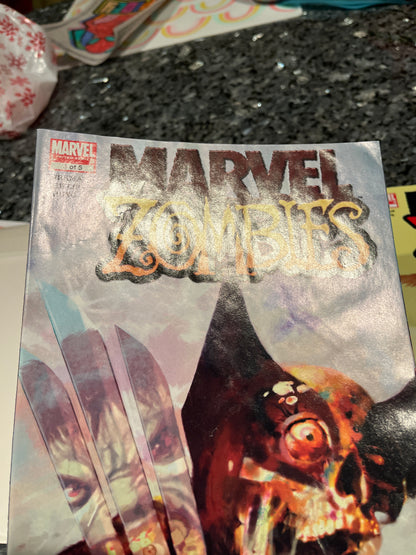 COMPLETE SET MARVEL ZOMBIES 1-5 plus DEAD DAYS ONE SHOT #2&3 wrinkled