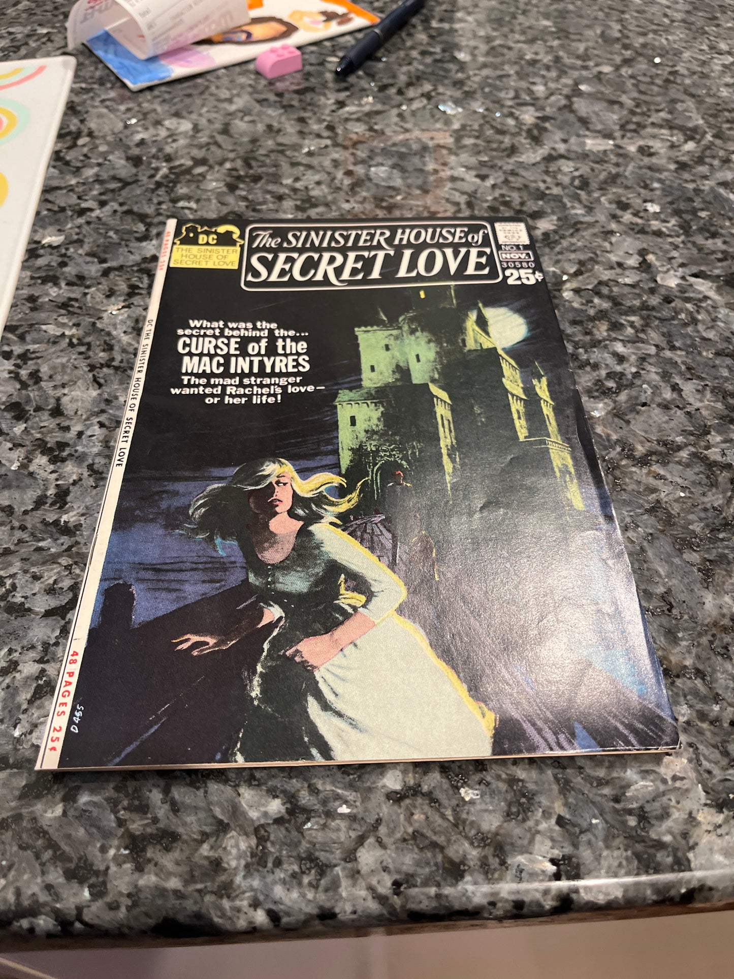 THE SINISTER HOUSE OF SECRET LOVE #1 NICE SHAPE RARE ISSUE