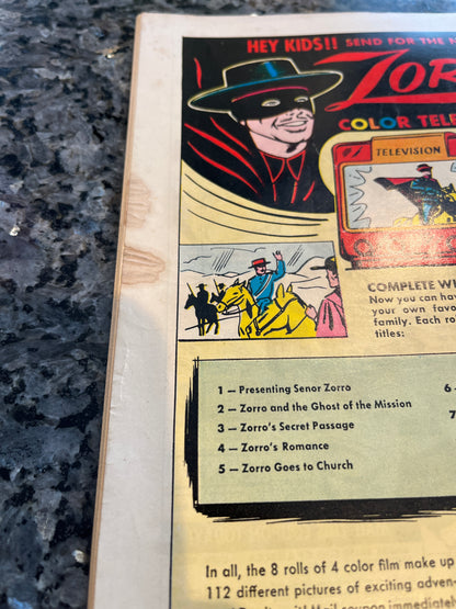 RARE SHOWCASE #16 BEAUTIFUL COLOR DETACHED LOWER STAPLE