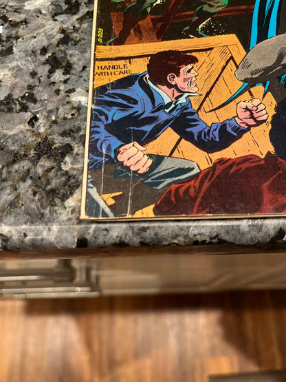 DETECTIVE COMICS #390 GREST COVER AWESOME BATMAN COMIC