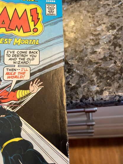 SHAZAM! #28 KEY 1ST BLACK ADAM FINE-FINE+ CONDITION