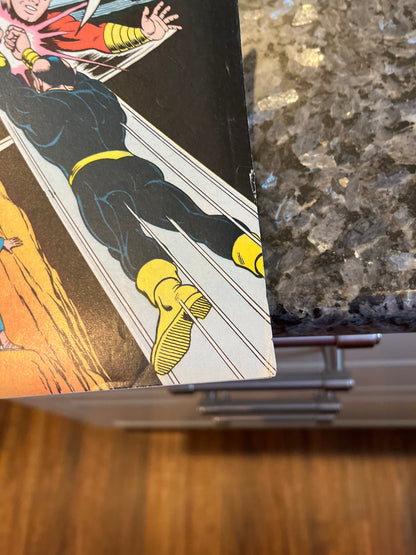 SHAZAM! #28 KEY 1ST BLACK ADAM FINE-FINE+ CONDITION