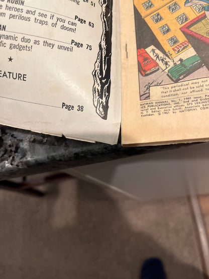 KEY BATMAN ANNUAL #1 1961 MID GRADE NICE LOOKING